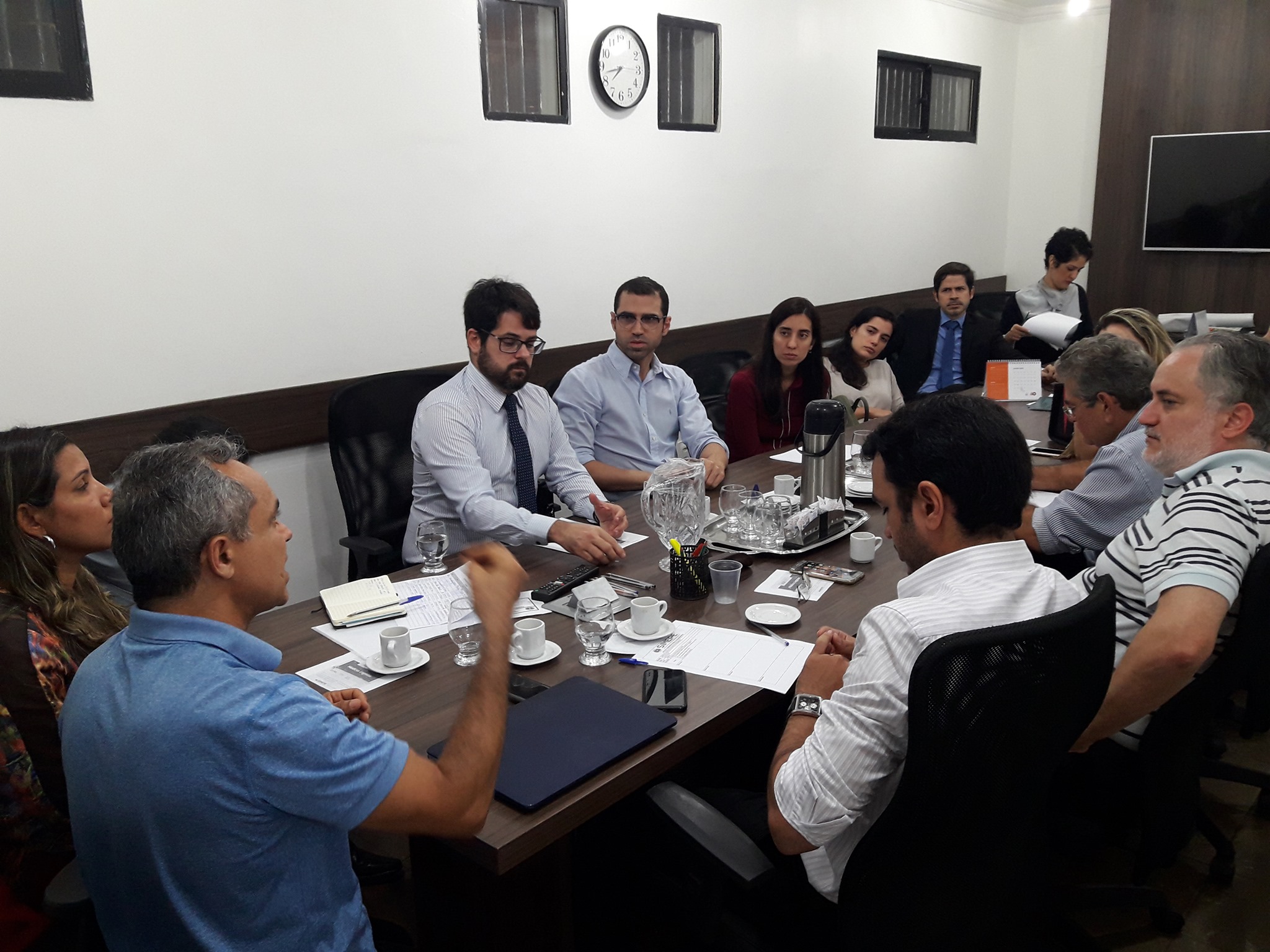 Leia mais sobre o artigo Médicos legistas intensificam luta por melhorias e recomposição de perdas