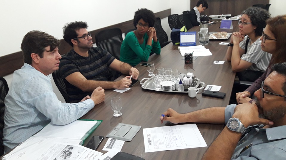 Leia mais sobre o artigo Médicos de Olinda seguem na luta por melhorias e valorização profissional