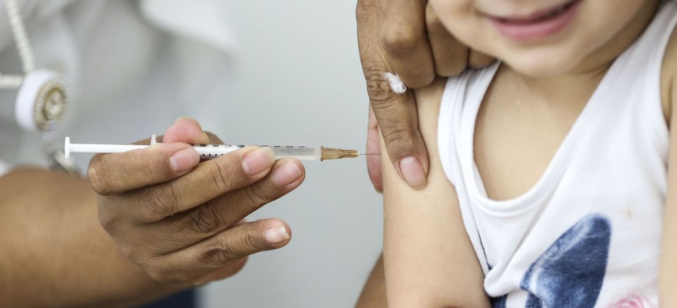 Leia mais sobre o artigo Sarampo: Ministério recomenda vacinação de crianças