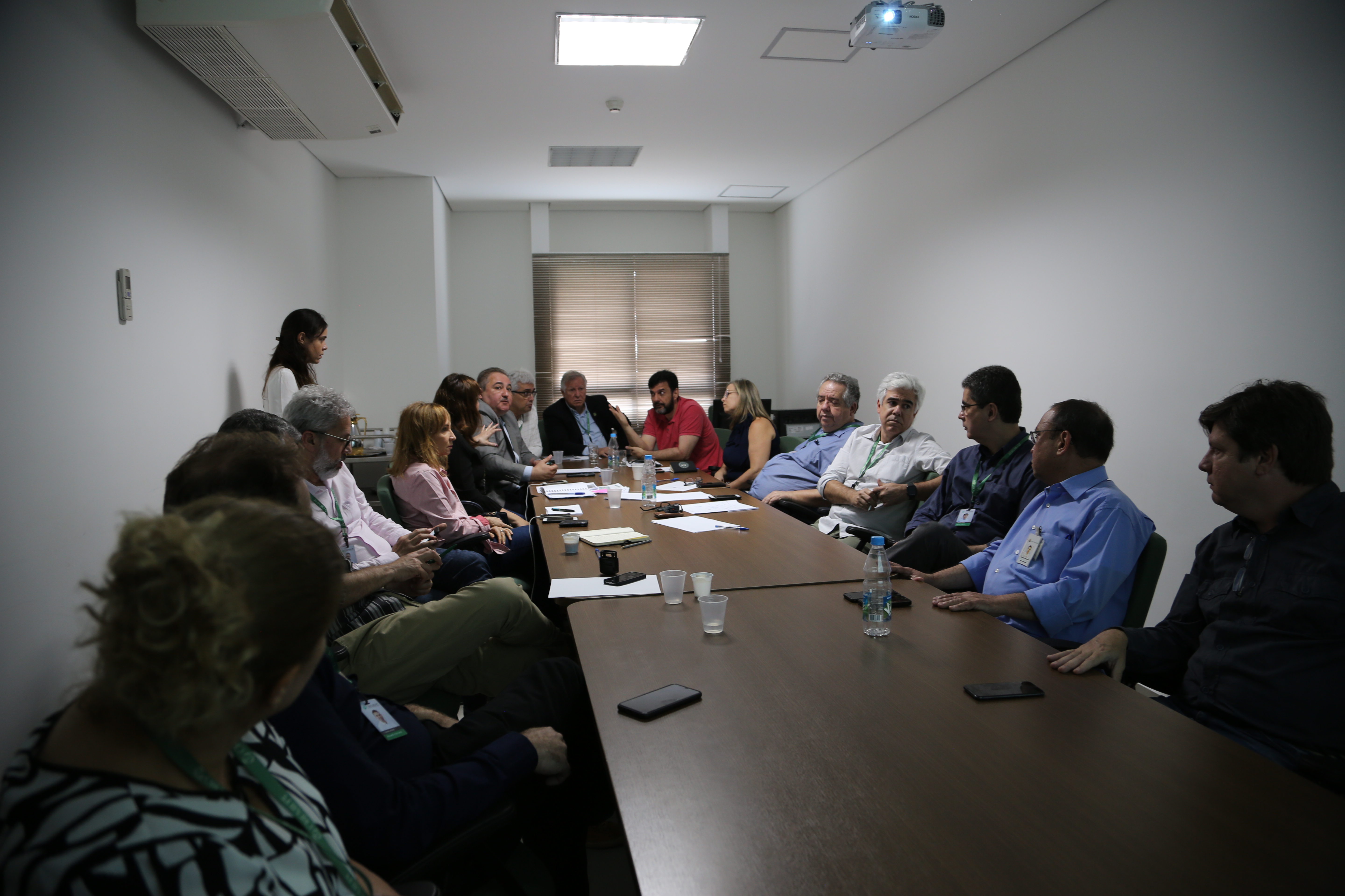 Leia mais sobre o artigo Simepe, Cremepe e SES discutem o cenário das urgências e emergências de Pernambuco