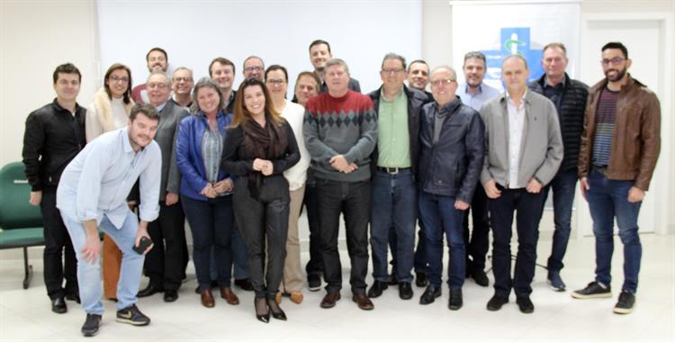 Leia mais sobre o artigo Concórdia: SIMESC reúne-se com médicos e encaminha formação de diretoria Regional