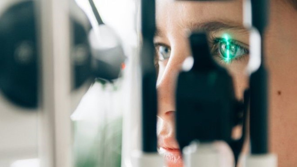 Leia mais sobre o artigo Uveíte: a doença pouco conhecida que pode provocar a perda da visão