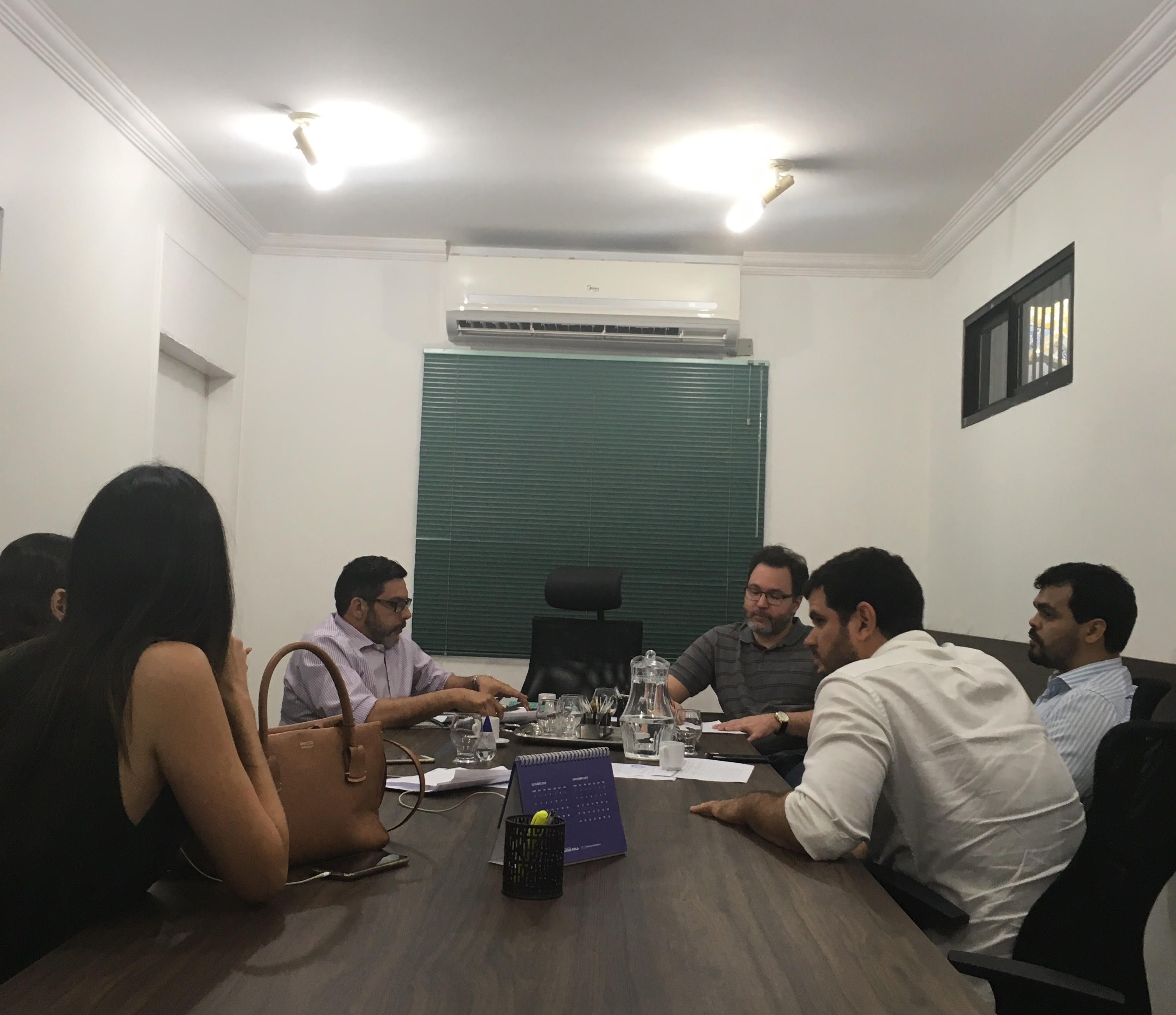 Leia mais sobre o artigo Diretores do Simepe se reúnem com médicos da UPAE do Arruda