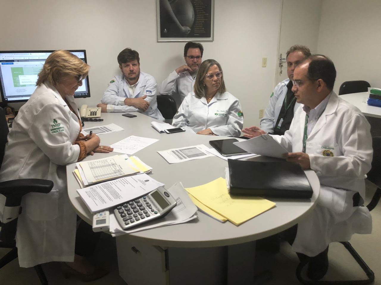 Leia mais sobre o artigo Entidades médicas vistoriam IMIP e constatam graves problemas