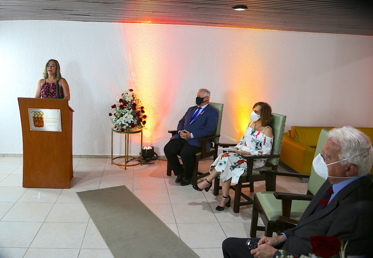 Leia mais sobre o artigo Medalha São Lucas 2020: respeito e orgulho por todos os médicos pernambucanos