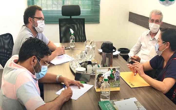 Leia mais sobre o artigo Sindicato e gestores da UPA Nova Descoberta discutem melhorias para a unidade