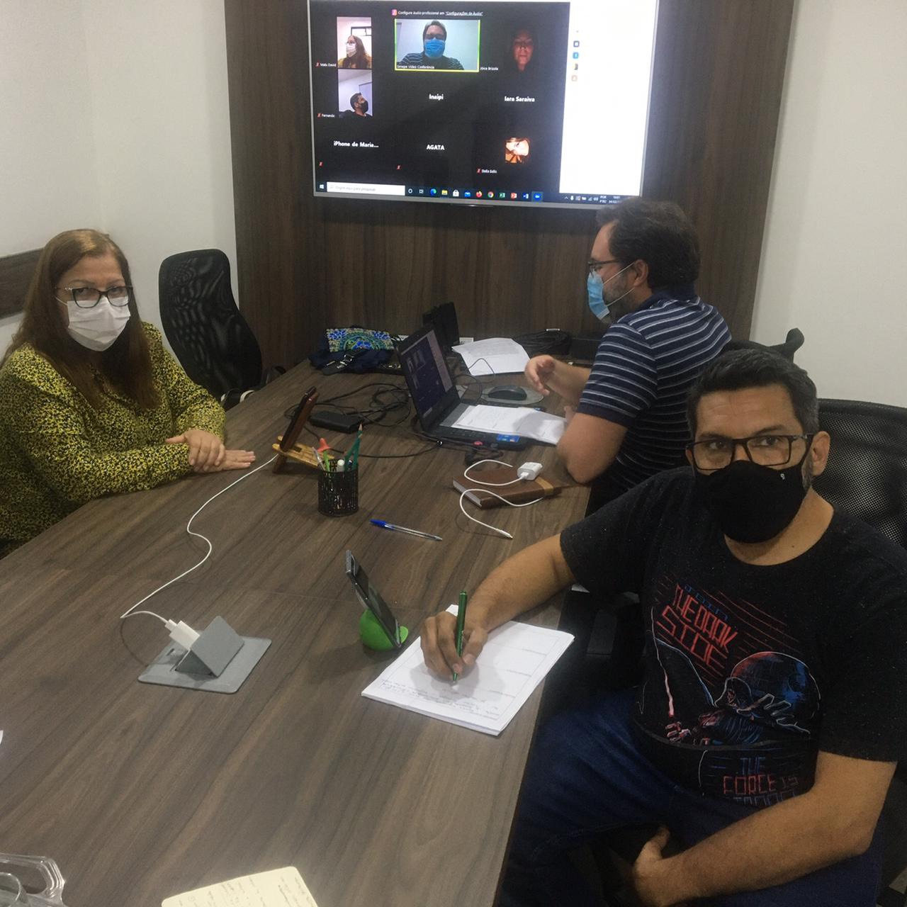 Leia mais sobre o artigo Médicos plantonistas e Simepe discutem propostas da UPA do Cabo