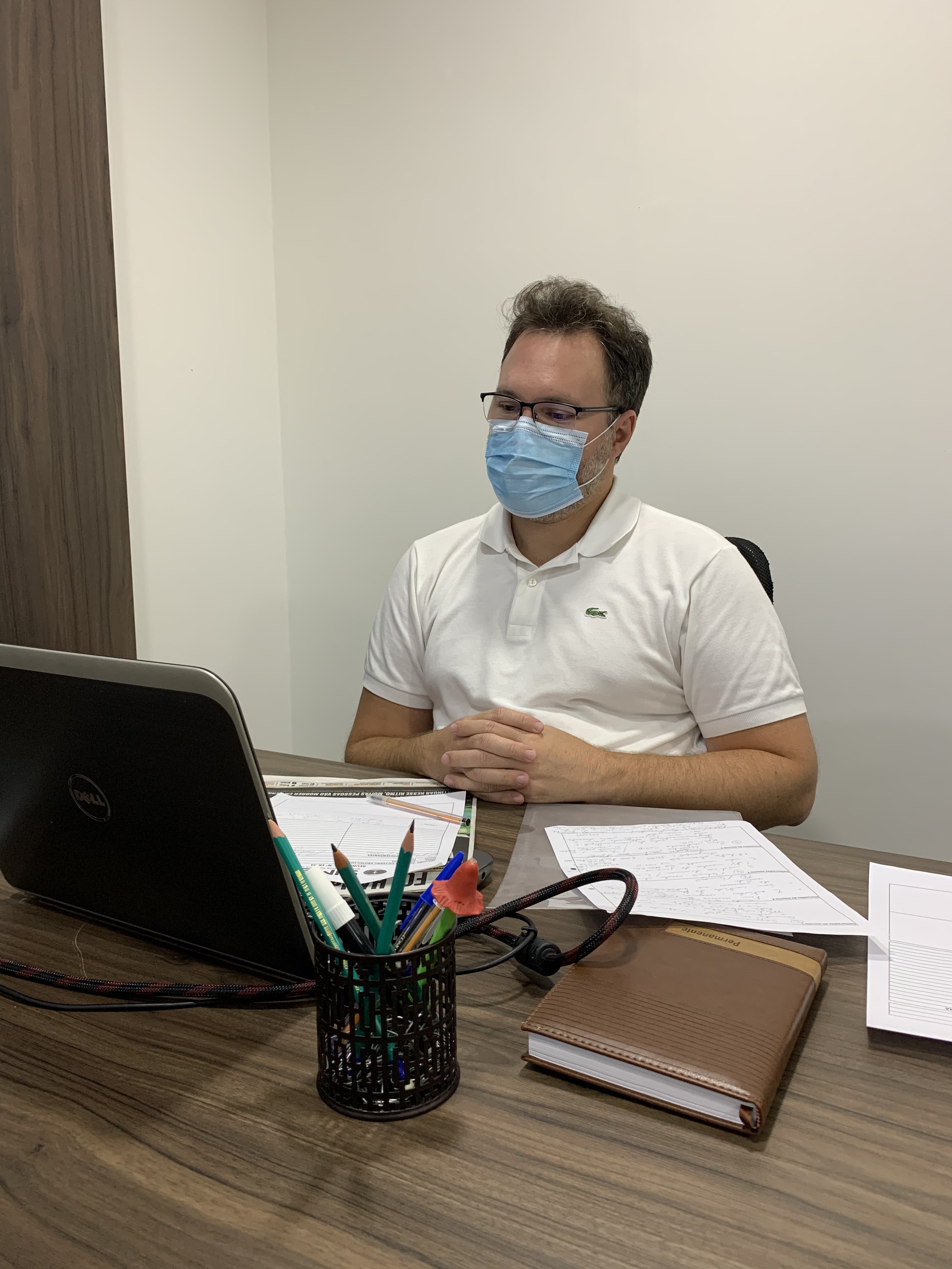 Leia mais sobre o artigo Simepe e médicos do Hospital Aristeu Chaves discutem problemas na unidade