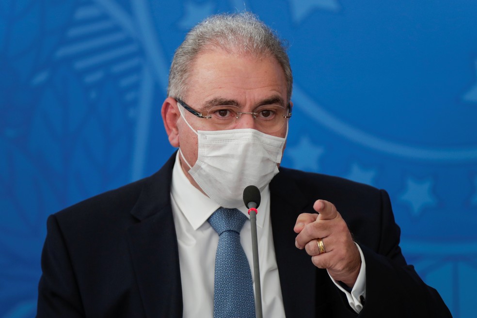 Leia mais sobre o artigo ‘Kit Covid’: Queiroga defende autonomia do médico, mas diz que é hora de buscar o que existe de comprovado