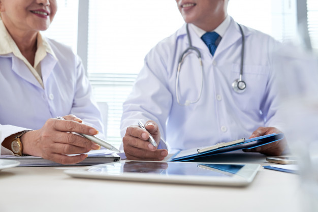 Leia mais sobre o artigo Em assembleia, Sindicato recomenda piso para valor de consulta e referencial de honorários médicos