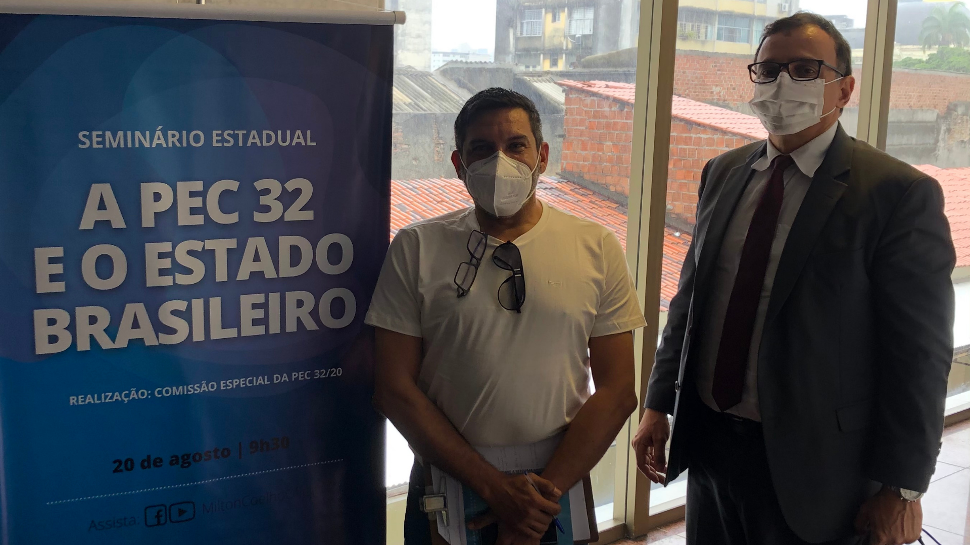 Leia mais sobre o artigo Simepe participa de Seminário Estadual sobre a PEC 32/2020