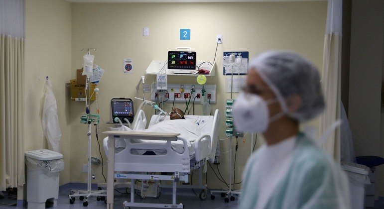 Leia mais sobre o artigo Média de novos casos é a menor desde maio de 2020
