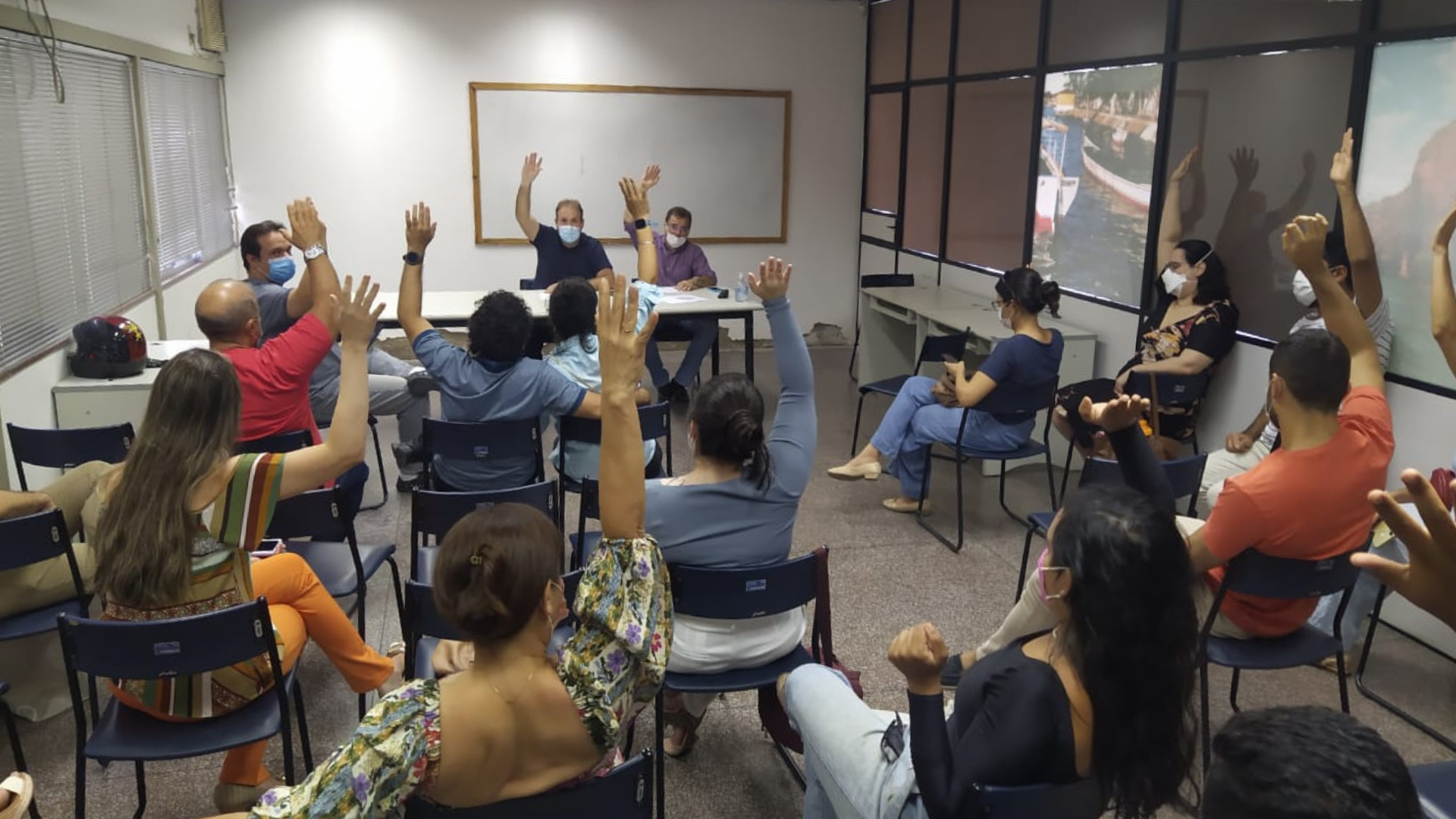 Leia mais sobre o artigo Médicos da rede municipal de Petrolina iniciam movimento por melhorias