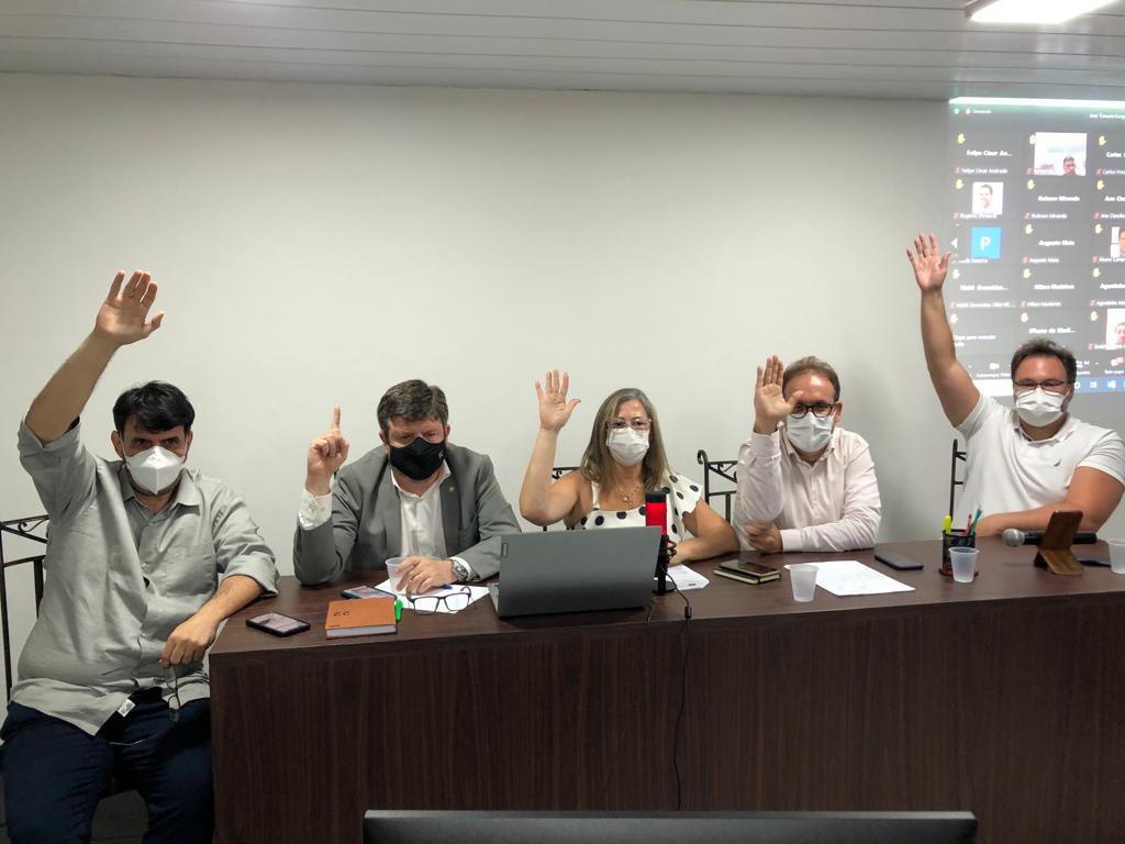 Leia mais sobre o artigo Médicos da rede estadual de saúde aprovam proposta de valorização e reajustes de remuneração