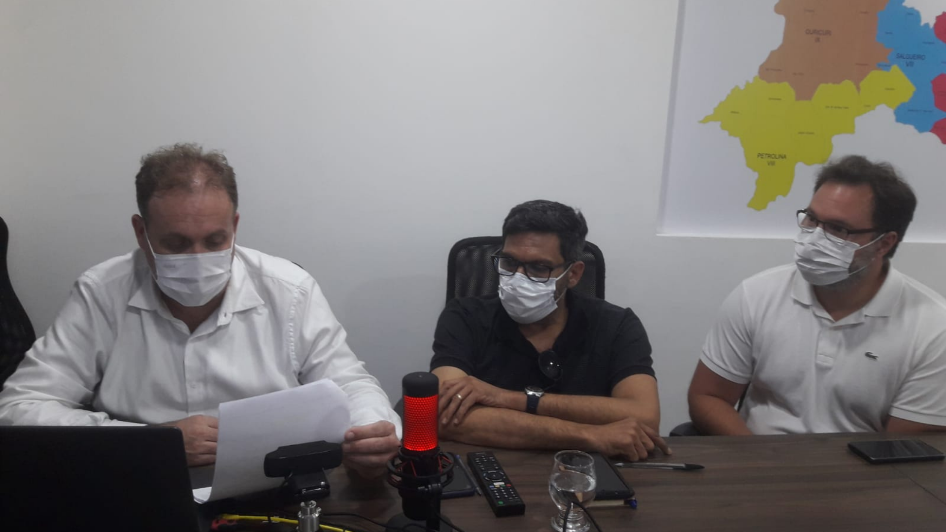 Leia mais sobre o artigo Petrolina: médicos aguardam contraproposta de valorização salarial que contemple as necessidades da categoria