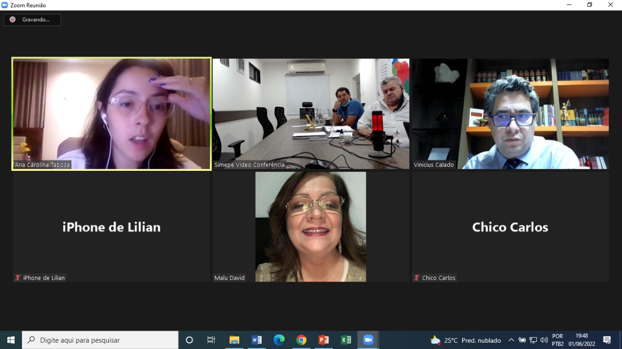 Leia mais sobre o artigo Médicos contratados por entidades filantrópicas mantém foco de luta e estado permanente de assembleia