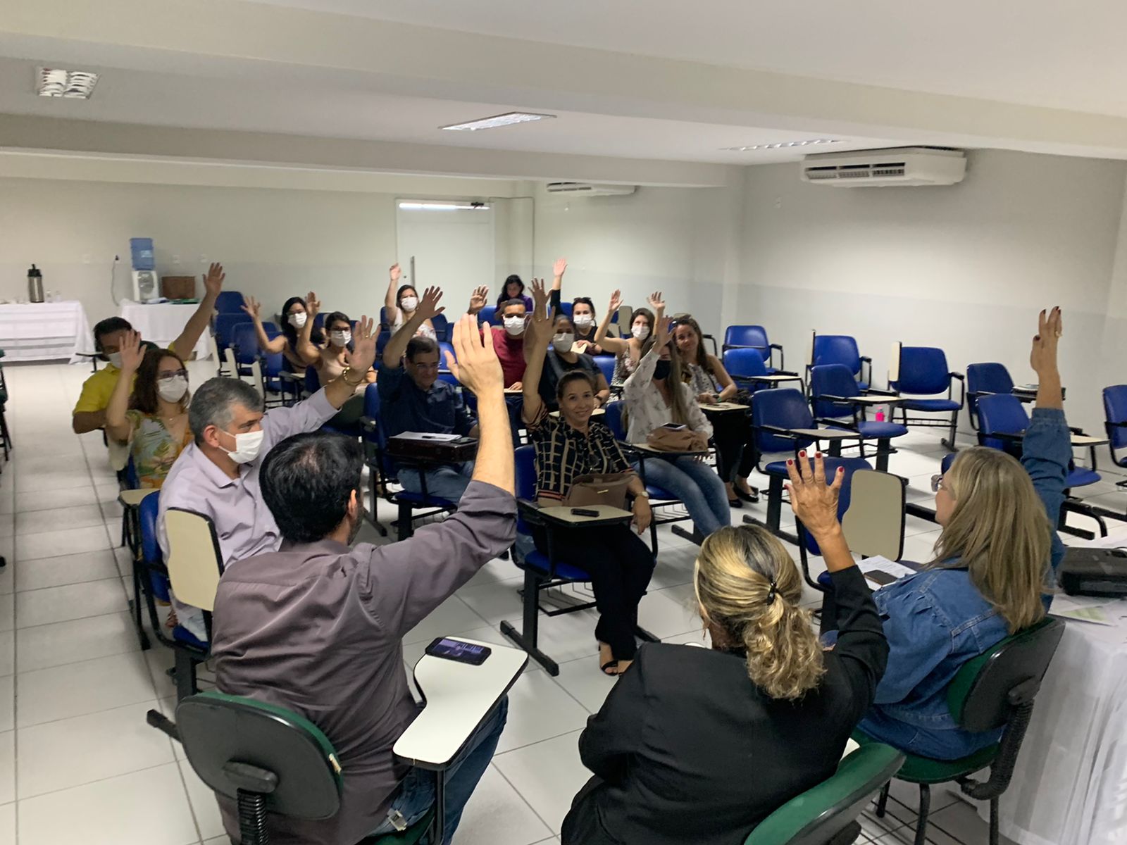 Leia mais sobre o artigo Médicos da rede municipal de Petrolina decidem pela permanência em estado de greve