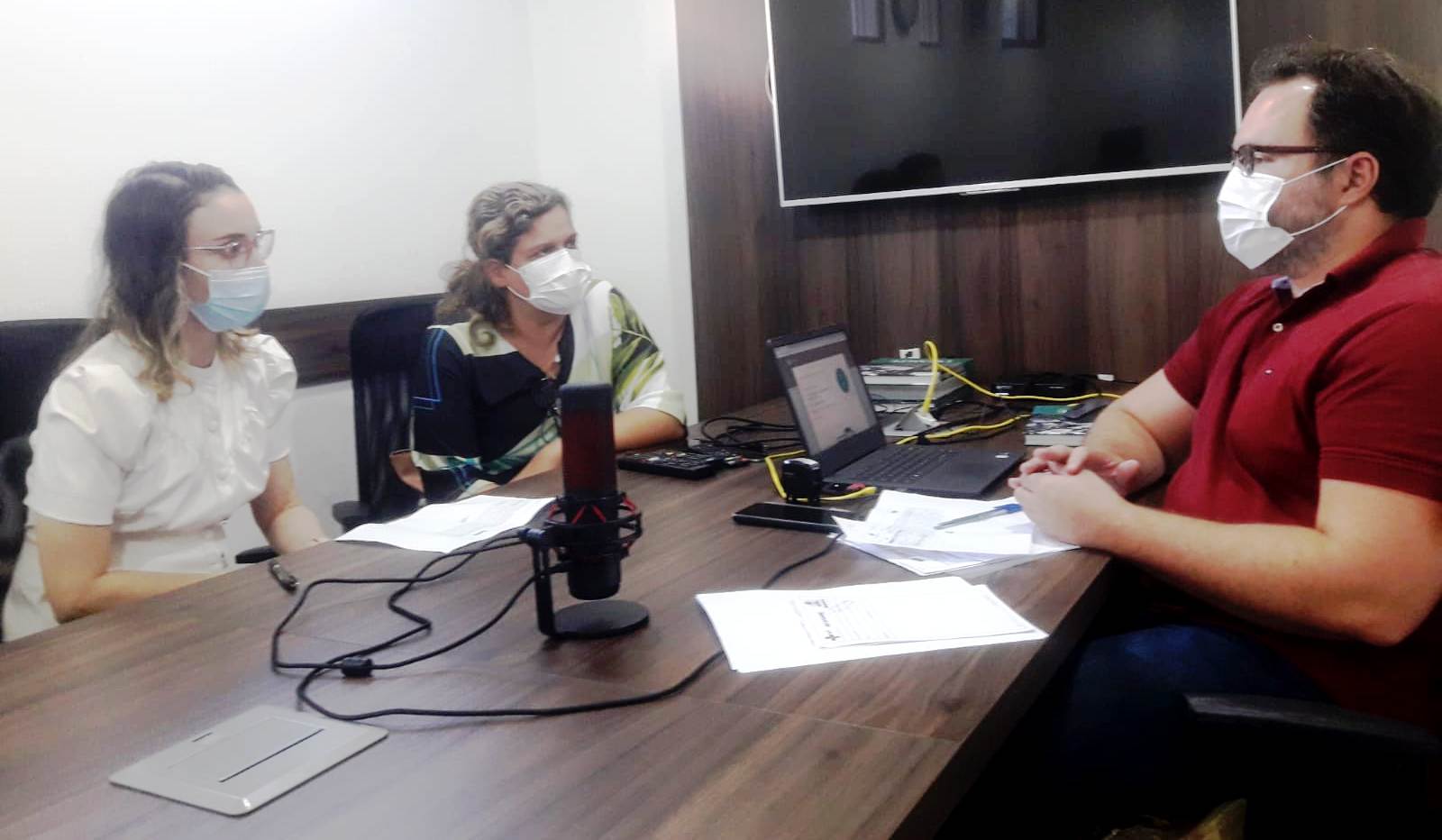 Leia mais sobre o artigo Reunião do Simepe e a direção do HGOF esclarecem questões da cirurgia pediátrica