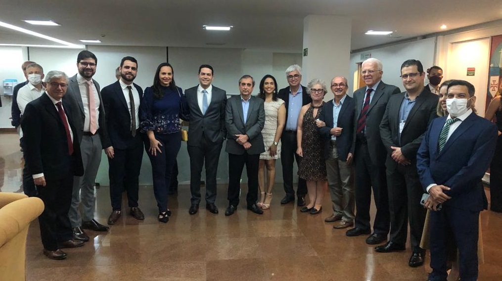 Leia mais sobre o artigo Simepe prestigia posse da nova diretoria da Sociedade Pernambucana de Clínica Médica (SPCM)