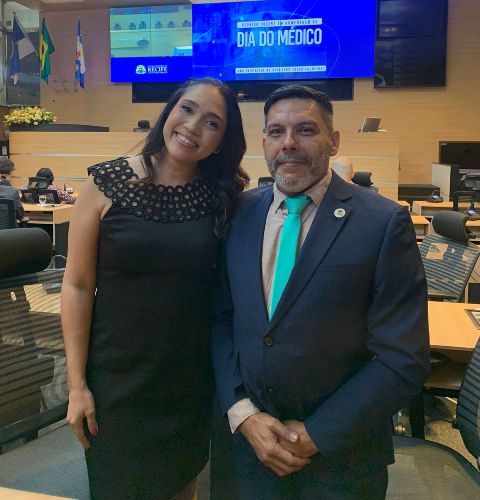 Leia mais sobre o artigo Diretores do Simepe recebem em reunião solene homenagem da Câmara Municipal do Recife