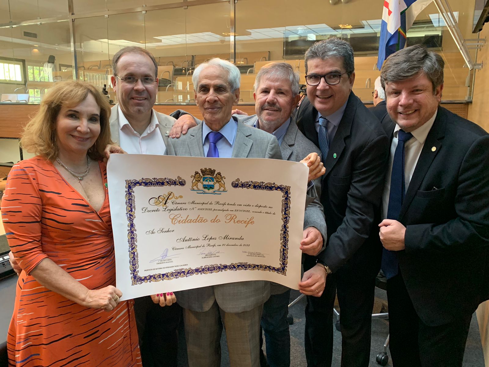 Leia mais sobre o artigo Médico Antônio Lopes Miranda recebe título de cidadão do Recife