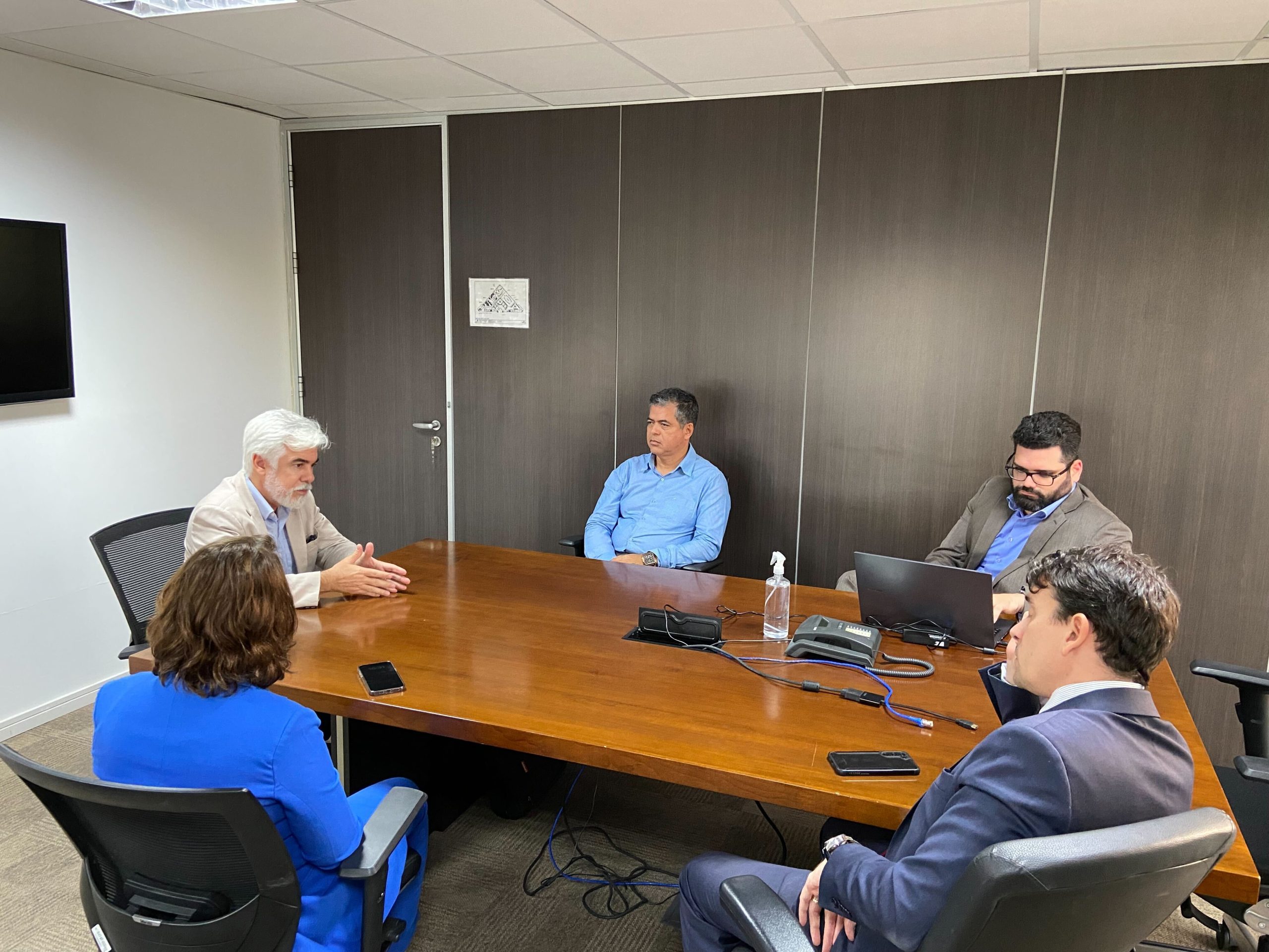 Leia mais sobre o artigo Após intermediação do Simepe, gestão do Sassepe apresenta nova proposta de pagamento dos honorários médicos