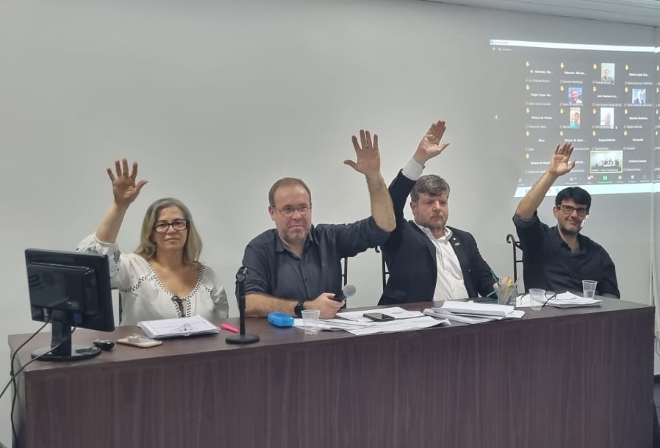 Leia mais sobre o artigo Médicos da rede estadual rejeitam proposta do governo e seguem firmes em negociação