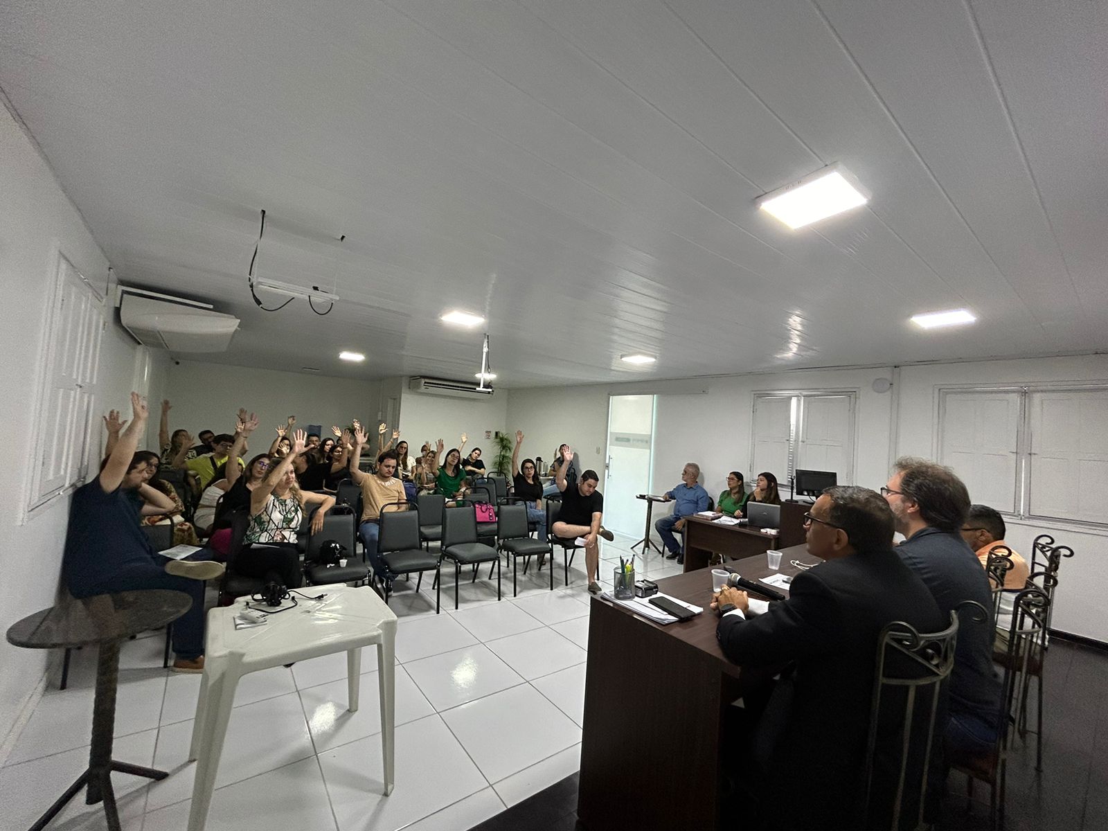 Leia mais sobre o artigo Médicos do Programa Mais Médicos cobram resposta efetiva do auxílio-moradia à PCR