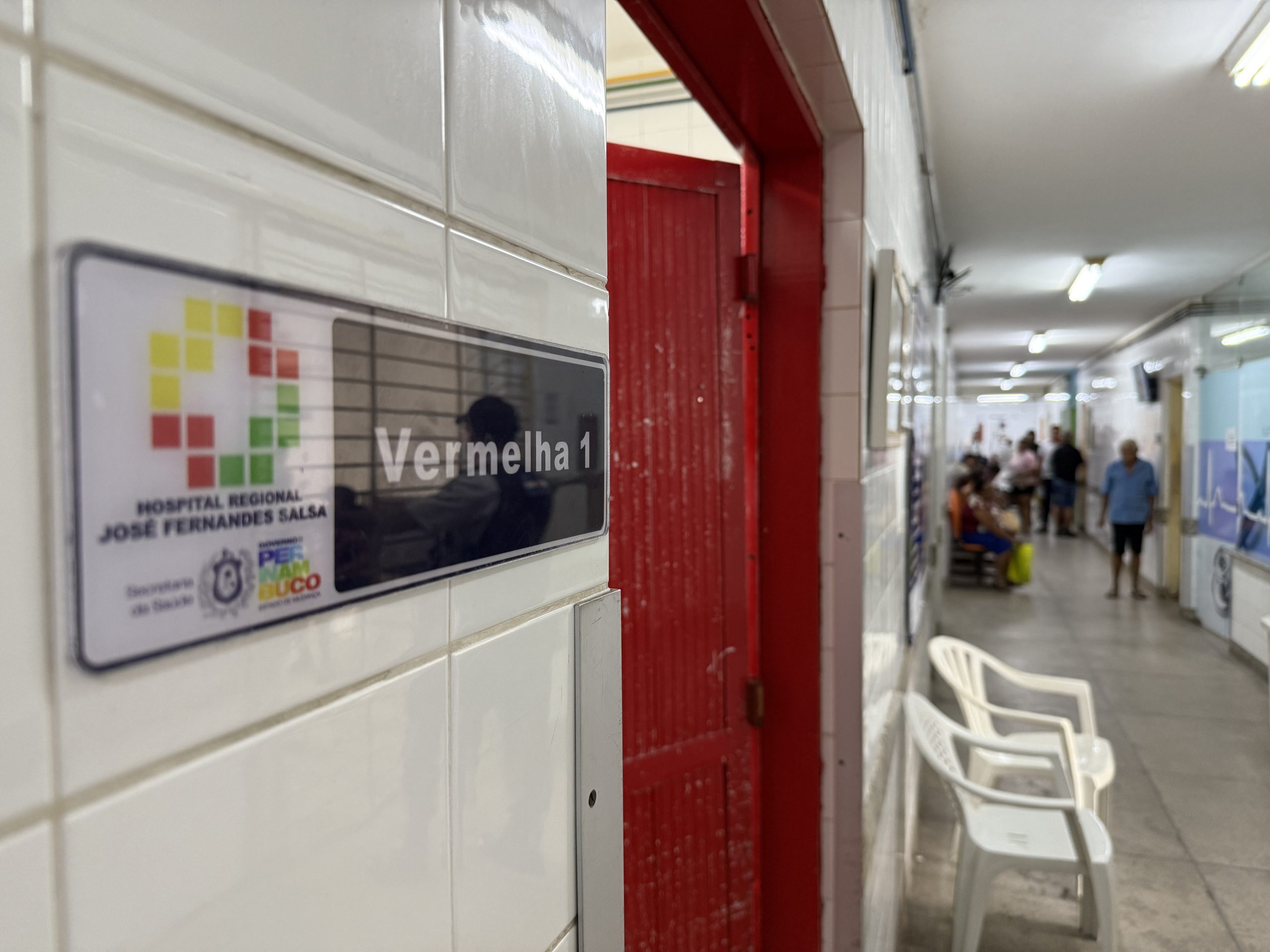 Leia mais sobre o artigo Simepe apura denúncias e cobra melhorias no Hospital Regional de Limoeiro