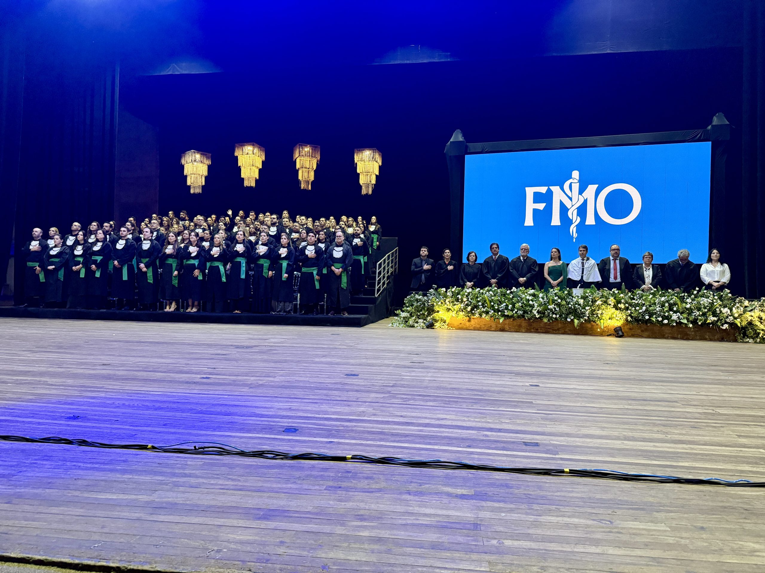Leia mais sobre o artigo Simepe participa da colação de grau da 10ª turma de Medicina da Faculdade de Medicina de Olinda