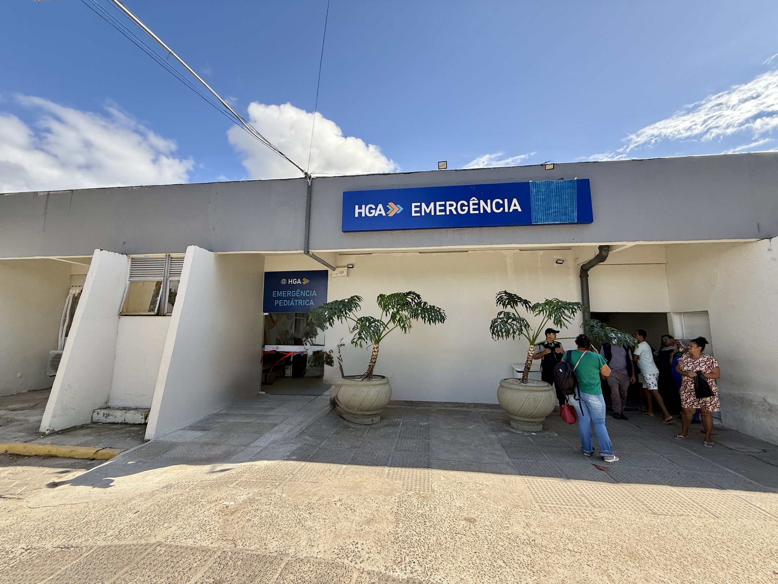 Leia mais sobre o artigo Simepe participa de entrega da Requalificação da Emergência Pediátrica do Hosp. Geral de Areias