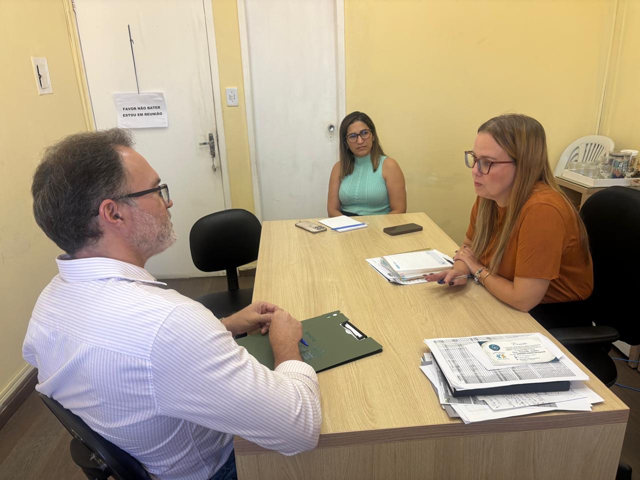 Leia mais sobre o artigo Simepe busca diálogo e negociação com a secretaria de Saúde de Olinda